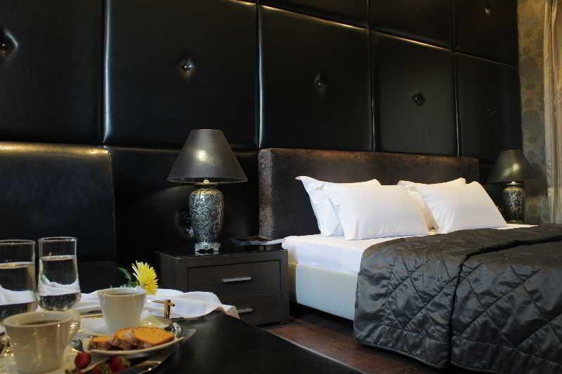 Galaxy Art Hotel Ореокастро Экстерьер фото