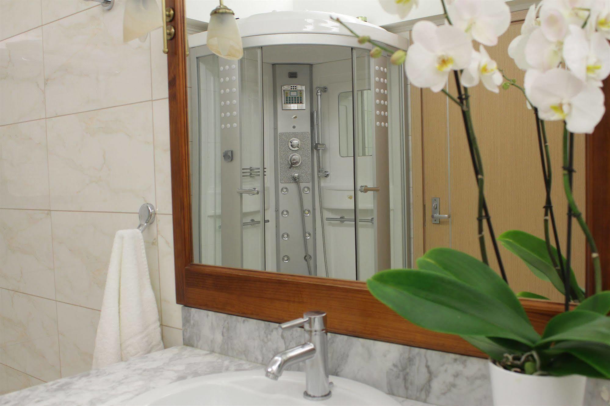 Galaxy Art Hotel Ореокастро Экстерьер фото