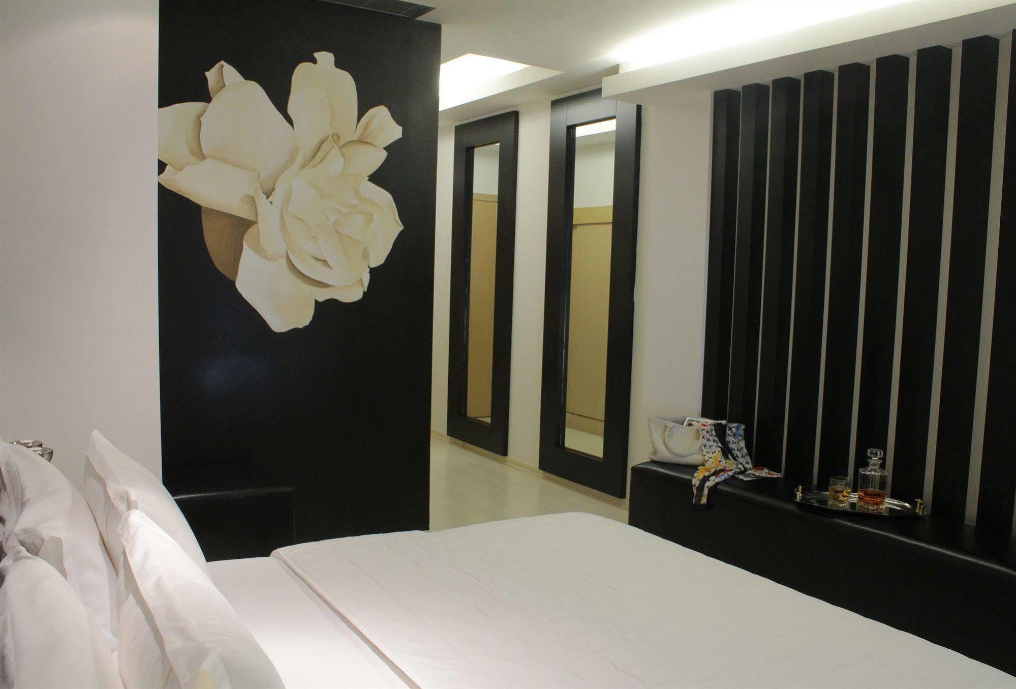 Galaxy Art Hotel Ореокастро Экстерьер фото