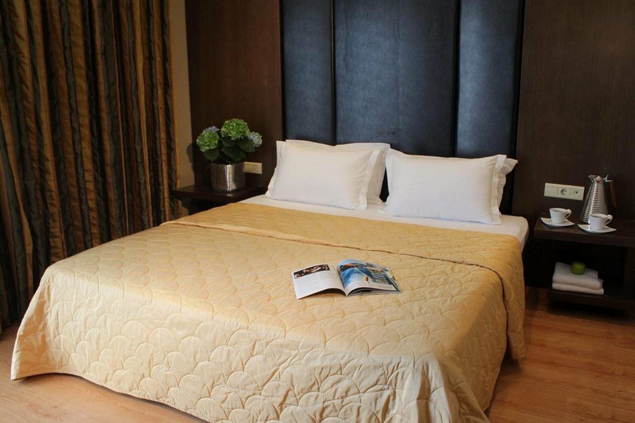 Galaxy Art Hotel Ореокастро Экстерьер фото